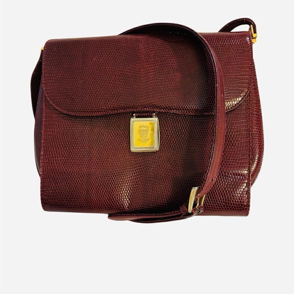 Gucci Elegant Burgundy Leather Shoulder Bag